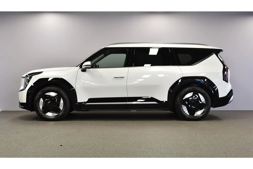 Kia EV9 99,8kWh 204pk RWD Plus NIEUW