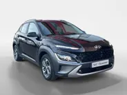 Hyundai Kona 1.6 GDI HEV Fashion Sky | Navigatie| Lichtmetalen velgen| Parkeersensoren| Schuif- kanteldak| Climate Controle| Adaptieve Cruise Controle| Dode hoeksensor|