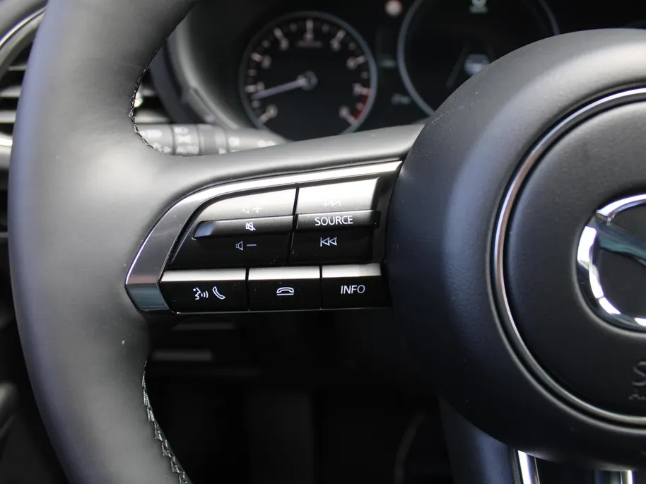 Mazda 3 2.0 e-SkyActiv-X M Hybrid 186 Exclusive-line | Automaat | Nieuw | Hoge korting | Uit voorraad leverbaar |
