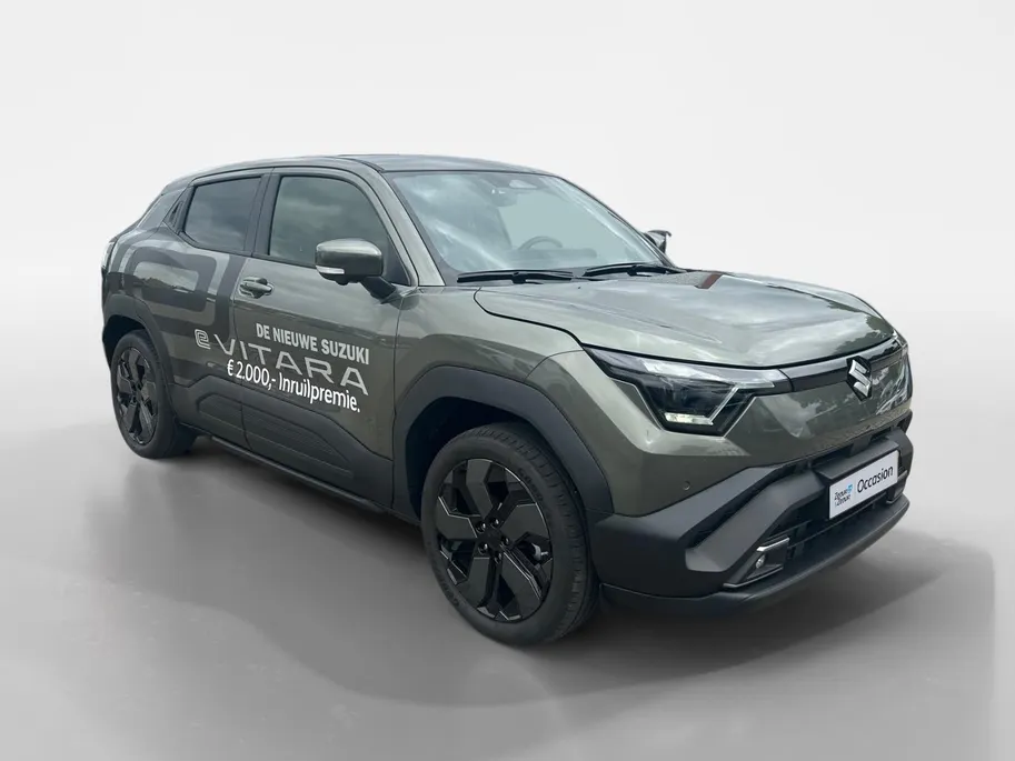 Suzuki e Vitara Style 61 kWh | Stuur/Stoel Verwarming | Dodehoekdetectie | 360 Camera | Elektrische stoelverstelling | Apple Carplay/Android Auto |