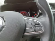 Renault Kadjar 1.3 TCe 140 PK Zen Automaat | Wegklapbare trekhaak | Navigatie | Parkeercamera | Actieprijs van € 18.950 naar € 17.950!