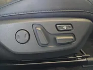 Kia Niro EV ExecutiveLine 64.8 kWh Accu 100% | Meest luxe uitvoering | Schuif/kantel dak | Dodehoek Detectie | Cruise Control Adaptief |  Head up Display | Stoelverwarming en Ventilatie | Harmen / Kardon | camera | Carplay & Android | Fabrieksgarantie t/m 19-06-2031