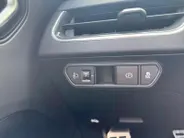 Kia K4 Sportswagon 1.0 T-GDi MHEV GT-Line Launch Edition (pano) Dodehoekassistentie | Kruisend verkeersassistentie achter | Uitstapwaarschuwing | Stoel + stuurwielverwarming