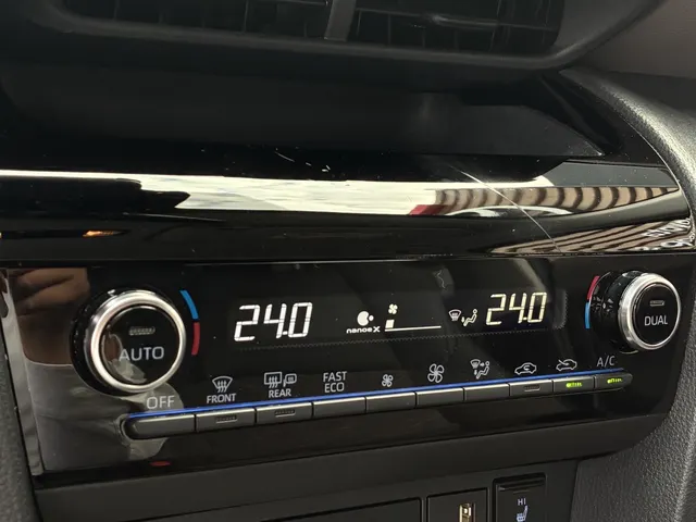 Toyota Yaris Cross Toyota Yaris Cross 1.5 Hybrid Executive | Trekhaak | HUD | JBL | PDC V+A