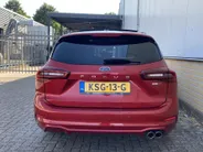 Ford Focus Wagon 1.0 EcoBoost Hybrid 155 pk Autom. ST Line X Wagon Automaat - Panoramadak - Winter Pack - Navigatie - Apple Carplay/ Android Auto
