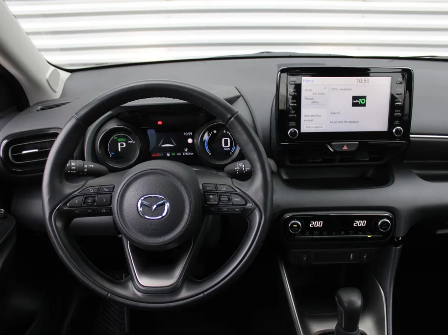 Mazda 2 Hybrid 1.5 Agile | Comfort pakket | 15' LM | Stoelverwarming | Apple Carplay / Android Auto |