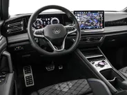 Volkswagen Tiguan 1.5eTSI/150PK R-Line Blackstyle DSG · Panoramadak · Trekhaak · Apple/Android Car Play · Camera · Garantie t/m 30-09-2030 of 100000km.