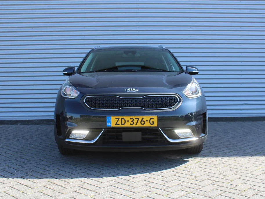 Kia Niro 1.6 GDi Hybrid DynamicPlusLine | Stuur-/stoelverwarming | Camera | Leer | Navi | Clima | Cruise adapt. | Keyless | 16' LM |