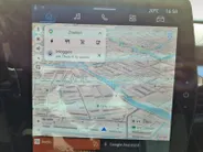 Renault Scénic E-Tech EV60 comfort range techno Apple Carplay/Android Auto , lichtmetalen velgen 19' , electronic climate controle , camera , cruise control adaptief , navigatiesysteem , stoel en stuurverwarming .
