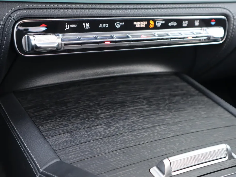 Mercedes-Benz GLE 400 e 4MATIC AMG Line l Panoramadak l Stoelverwarming l Ambiente lichtpakket l Keyless
