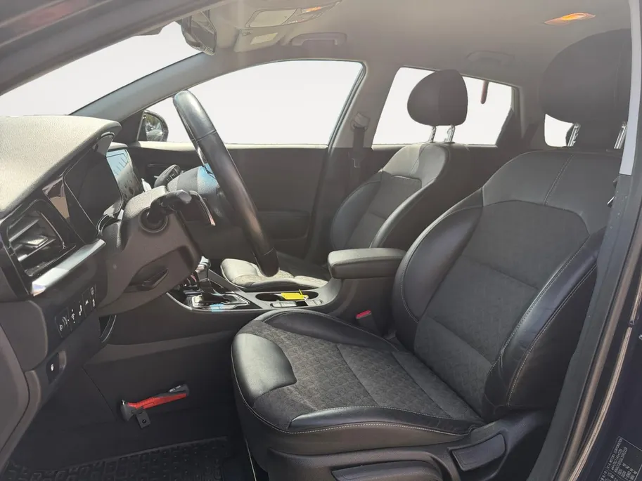Kia Niro 1.6 GDi Hybrid DynamicPlusLine | Parkeerhulp | Apple Carplay | Android Auto | Navigatie | Lane-Assist | Stoel- stuurverwarming |