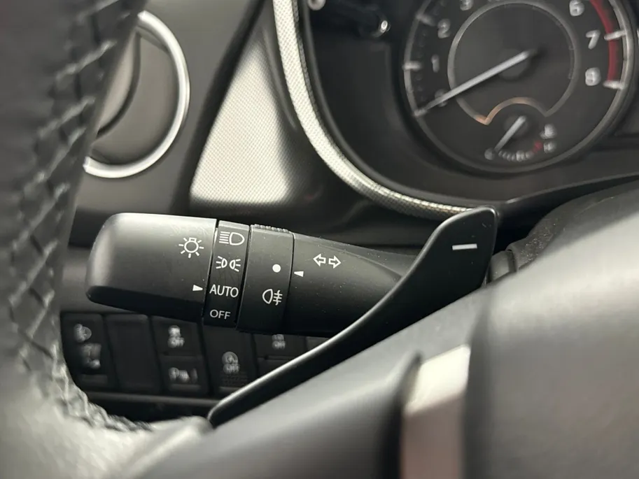 Suzuki Vitara 1.4 Boosterjet Smart Hybrid Style Automaat | Leder/Alcantara | Adaptieve Cruise Control | Apple Carplay/Android Auto