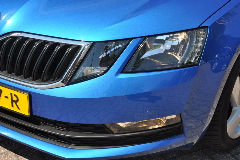 Škoda Octavia 1.0 TSI Grt Amb. Bns Hatchb. Apple/Android.
