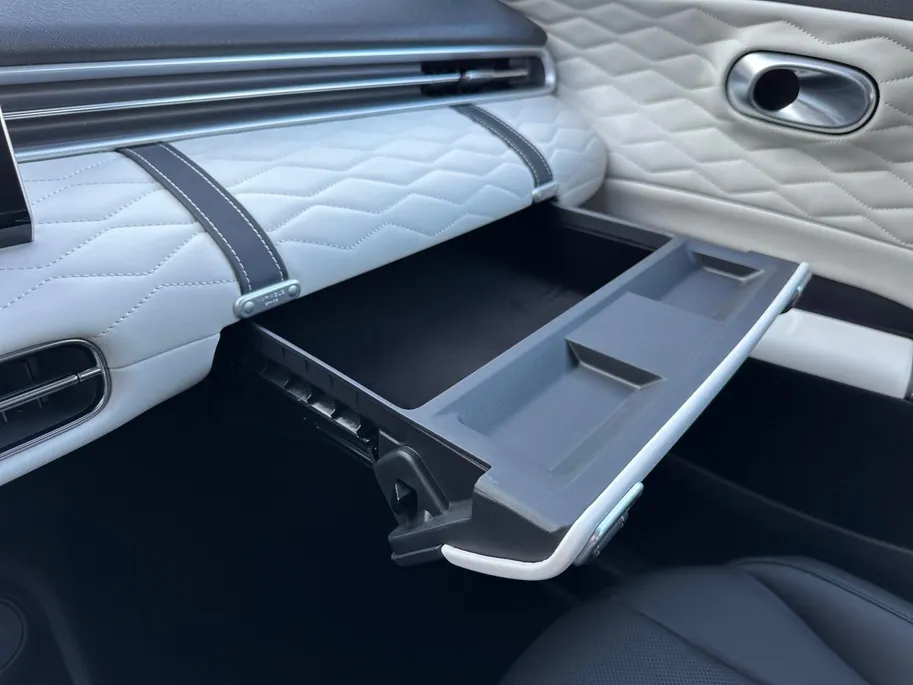 Dongfeng Box Premium Edition 42 kWh | Nieuw | 360* Camera | Adaptief Cruise Control | Apple Carplay/Android Auto | 310KM Range