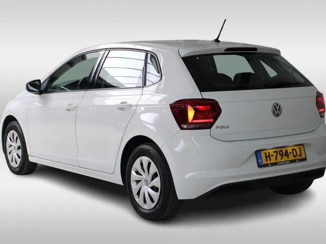Volkswagen Polo 1.0 MPI Comfortline Airco | Cruise Control | El. bediende ramen |