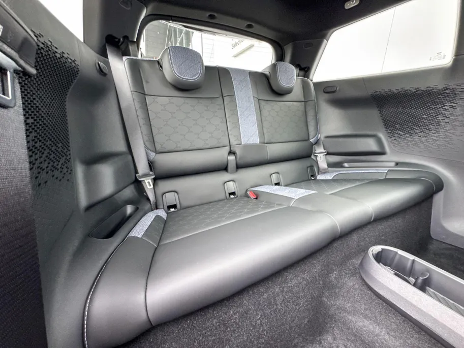 MINI Cooper 3-deurs Electric Cooper SE Favoured M 54.2 kWh