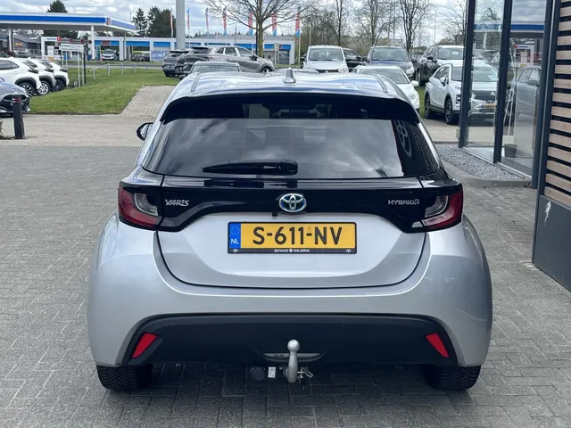 Toyota Yaris 1.5 Hybrid Active | Trekhaak | Camera | Stoelverwarming