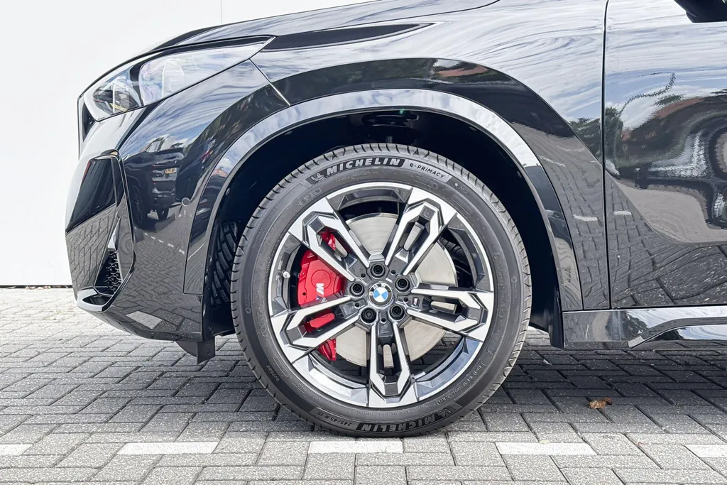 BMW X1 xDrive23i