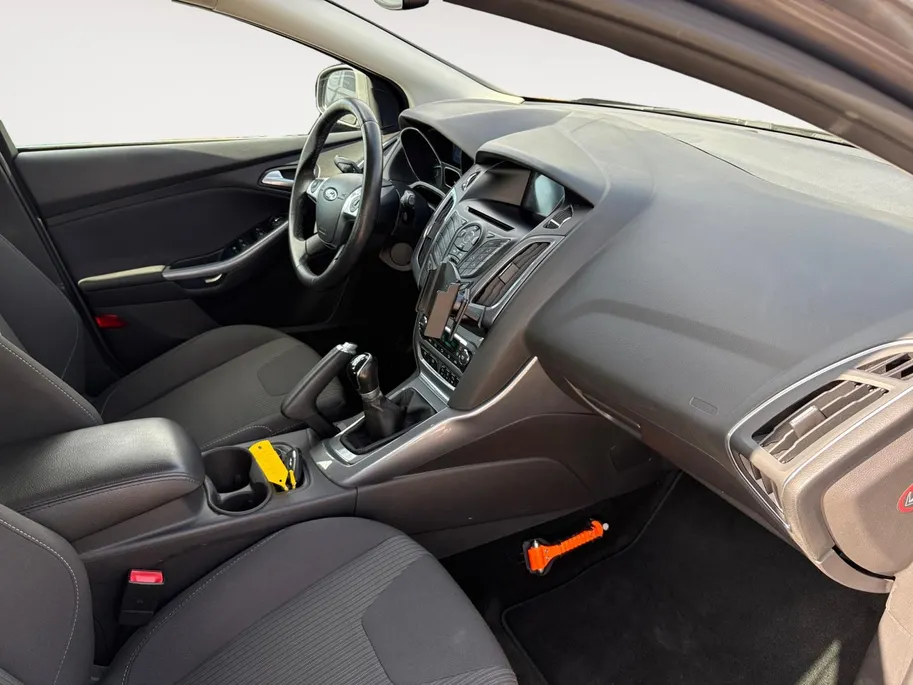 Ford Focus 1.0 EcoBoost Edition Plus |62224 KMST !|Navigatie| Verwarmde voorruit| 12 maanden apk| 12 maanden Bovag garantie|