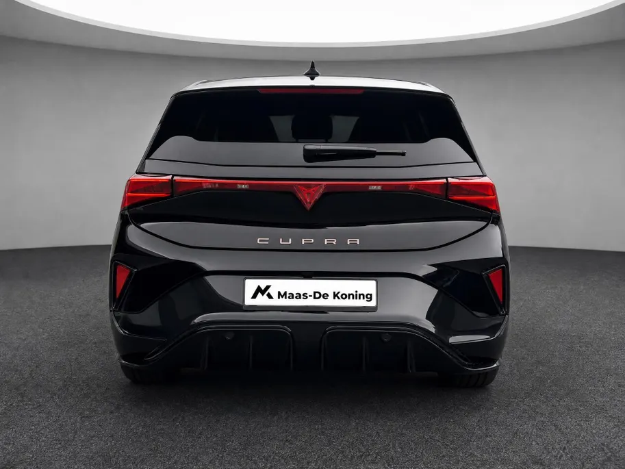 CUPRA Born Performance 61 kWh 190 PK l 19' Storm Copper l Side Assist l Elektrische stoelen l Leverbaar per November