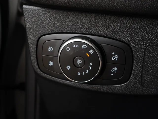Ford Focus Wagon 1.0 EcoBoost Hybrid Connected | Nieuw model