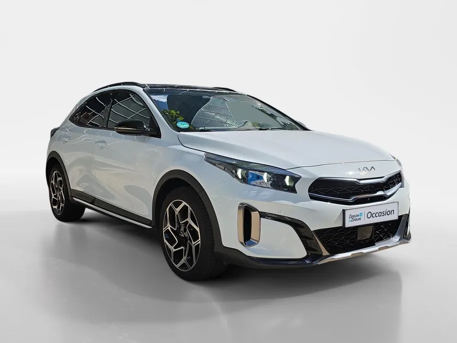 Kia XCeed 1.5 T-GDi GT-Line | Achteruitrijcamera | Parkeersensoren voor en achter | Panorama dak | Stoelverwarming | Apple carplay Android auto