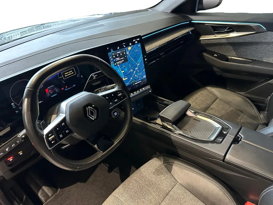 Renault Espace 200PK E-Tech full hybrid techno 7p. Automaat | 1ste Eigenaar | Trekhaak | All-Seasonbanden | Apple Carplay/Android Auto | Cruise Control | Digitale Cockpit | Climate Control | Parkeersensoren | 12 Maanden BOVAG Garantie
