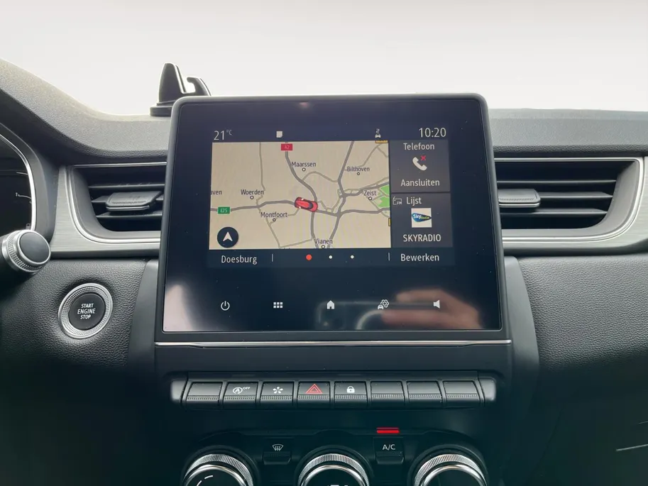 Renault Captur 1.0 TCe 100 Bi-Fuel Intens |Trekhaak | Allweatherbanden |Apple Carplay/Android Auto| Grootlichtassistent|12 maanden Bovag Garantie|