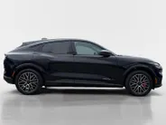 Ford Mustang Mach-E Extended Premium RWD 88 kWh | Nieuw te bestellen | €1.000,- Korting! | Verschillende kleuren en uitvoeringen beschikbaar | 2,99% rente bij Ford Options