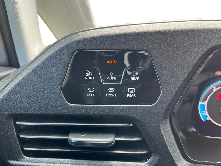 Volkswagen Caddy Cargo 2.0 TDI Style L1H1 122 pk Automaat | LM Velgen zwart | Sidebars | Lederen bekleding | Stoelverwarming | Laadruimtebescherming