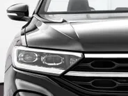 Volkswagen T-Roc Cabrio 1.5 TSI 150pk DSG R-Line · Camera · Apple/Android Car Play · Stoel-& Stuurverwarming · P-Sensoren · 18'' Inch ·