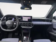 Renault 5 urban range techno 40 kWh AUTOMAAT NAVI AIRCO CAMERA CRUISE CONTROLE APPLE CARPLAY ANDROID AUTO LM VELGEN STOELVERWARMING STUURVERWARMING ZEER MOOIE AUTO DEALER ONDERHOUDEN