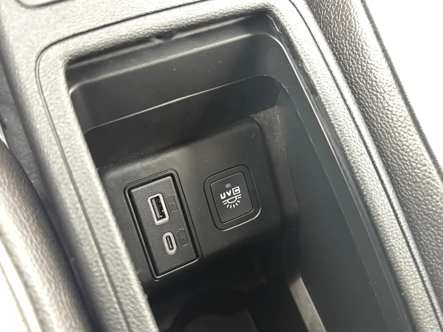 Fiat 500 La Prima 42 kWh | Adapt. Cruise Control | Apple Carplay/Android Auto | Climate Control | Achteruitrijcamera | Parkeersensoren rondom | 12 maanden garantie!