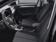 Volkswagen T-Roc 1.0TSI/115PK Life Edition · Apple/Android Car Play · Camera + Parkeersensoren · Keyless · Garantie t/m 29-05-2028 of 100.000km