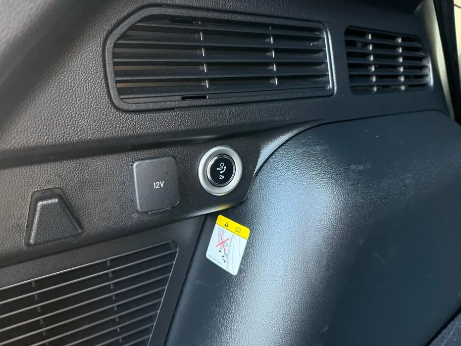 Ford Kuga 2.5 PHEV ST-Line | NL Auto | Panoramadak | Elektrische Trekhaak | Winter Pack | Apple Carplay & Android Auto |