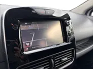 Renault Clio Estate 0.9 TCe Limited | Navigatie | Airco | Cruise Control | LM Velgen | 1e Eigenaar Dealeronderhouden