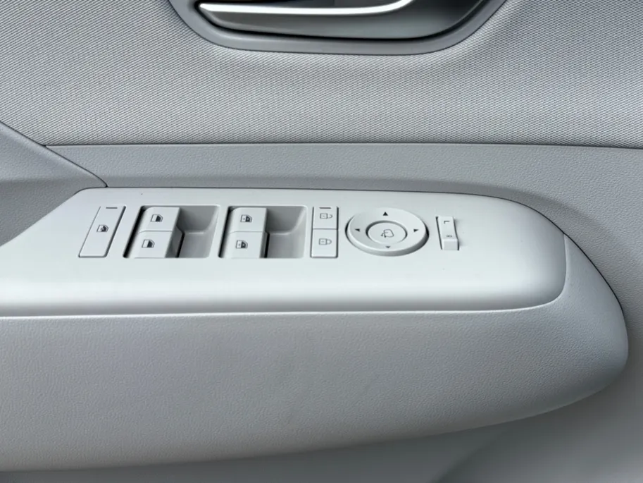 Hyundai Kona 1.6 GDI HEV Comfort Smart | Apple/Android draadloos | Navigatie | Camera