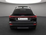 Audi Q6 e-tron S edition Quattro 100 kWh 387pk · SOH 97,1% · Panoramadak · 360 Camera · Wegklapbare Trekhaak · Elek. Voorstoelen · Kuipsport stoel · 20'' Inch · Garantie t/m 23-04-2030 of 100.000km