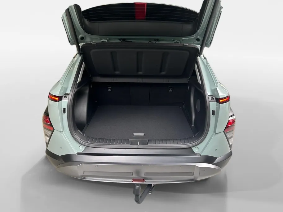 Hyundai Kona 1.6 GDI HEV Premium | Trekhaak Afn 13polig| Apple Carplay / Android Auto | Navigatiesysteem | Elektrisch Verstelbare Voorstoelen | Bestuurdersstoel + Geheugen | Parkeersensoren Voor + Achter | Camera Voor + Achter | Stoelverwarming + Stoelkoeling | Stuurv