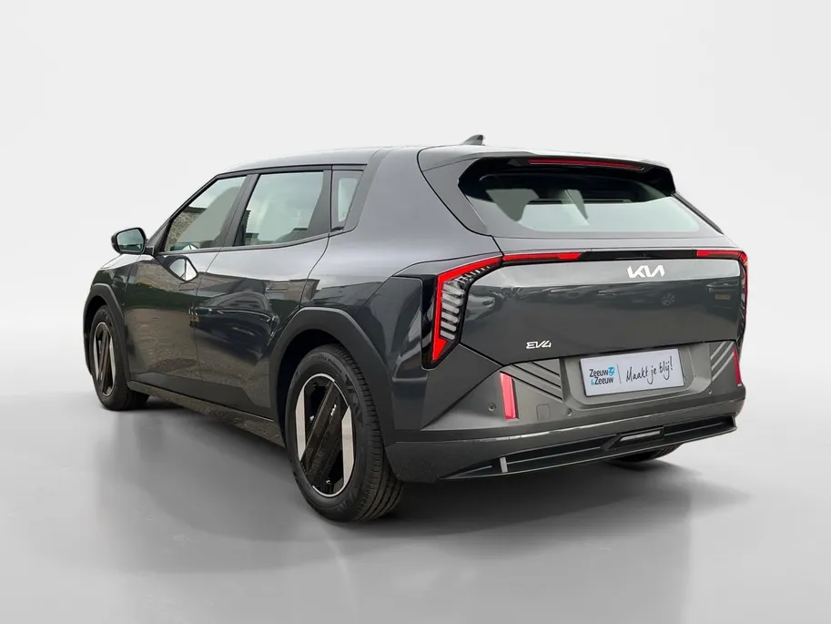 Kia EV4 Air 58.3 kWh | Informeer naar beschikbaarheid | 204 pk | 435 km actieradius | NU €3.895 ,- Inruilpremie