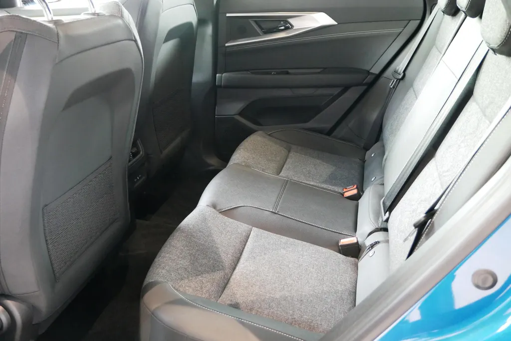 Renault Austral techno Full Hybride E-Tech 200 | op voorraad | Profiteer nu van €4.000,- Zeeuw & Zeeuw voorraadkorting |