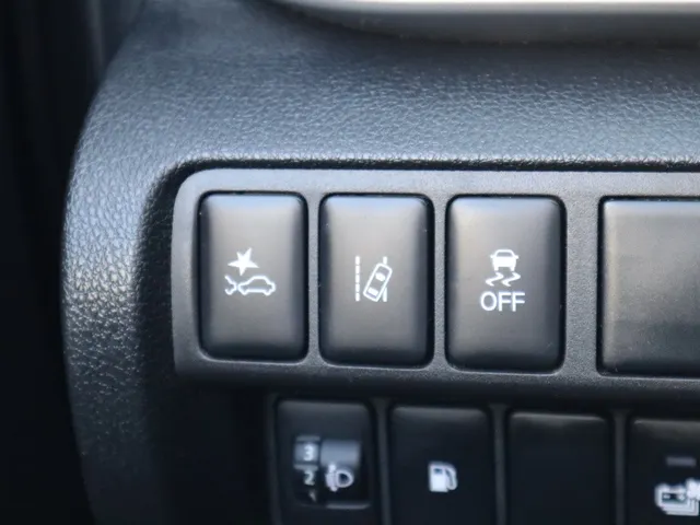 Mitsubishi Eclipse Cross 2.4 PHEV Intense+ Trekhaak | Standkachel | Carplay