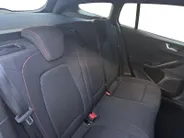 Ford Focus Wagon 1.0 EcoBoost ST-Line Automaat | Nieuwe Distributie | Winterpack | Achteruitrijcamera | Apple carplay/Android auto | Climate Control | Cruise Control | 12 maanden Garantie! |