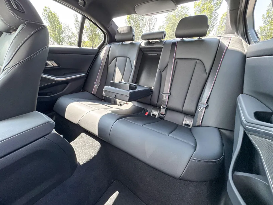 BMW 3 Serie Sedan 330e