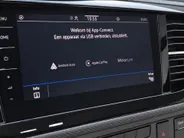 Volkswagen Bedrijfswagens Transporter 2.0 TDI 204pk DSG L2H1 DC 30 Bulli · Camera · Apple/Android Car Play · Dubble Cabine · Vloerplaat · 18'' Inch ·