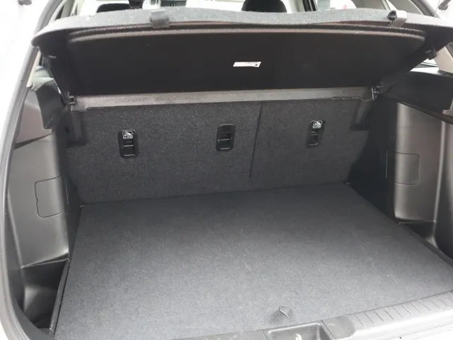 Suzuki Vitara 1.4 BoosterJet Hybrid Select Automaat All Seasons | Carplay | Adaptive Cruise