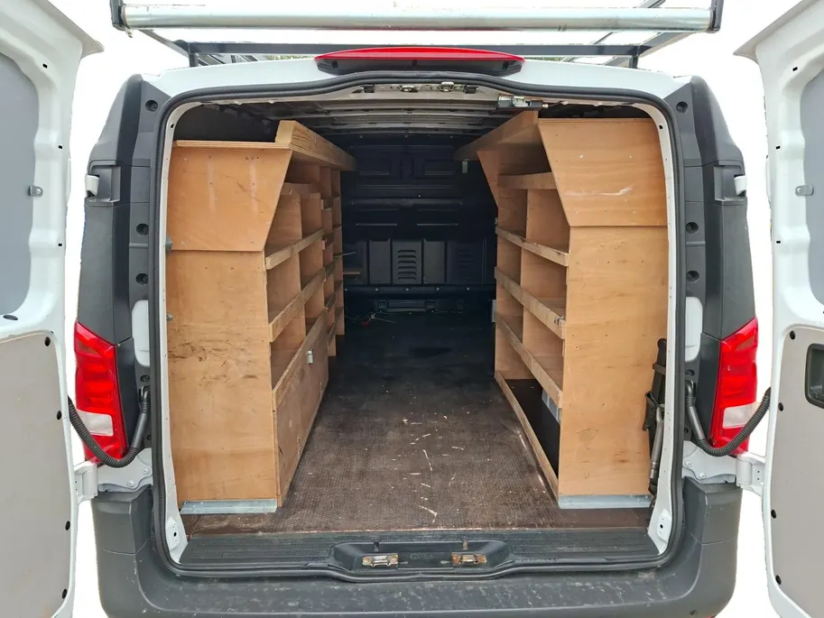 Mercedes-Benz Vito 116 CDI Extra Lang (L3) 165 pk | Imperiaal | Treeplanken | Trekhaak | 3-zits | Camera