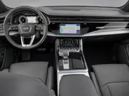 Audi Q7 55 TFSIe 280kW/381PK quattro S Line · Panoramadak · Trekhaak · Luchtvering · 360gr camera · Dodehoeksensor · 21'' · Servosluiting · Adaptive Cruise Control ·