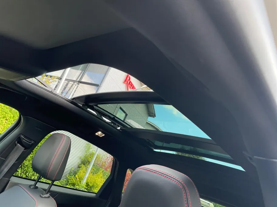Ford Kuga 2.5 PHEV ST-Line X | Uit voorraad Leverbaar!! | Trekhaak | 12-weg elektrisch verstelbare voorstoelen | 360 graden camera | Bang & Olufsen Audio |