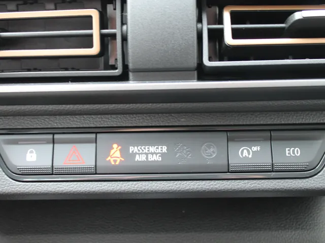 Dacia Sandero Stepway 1.0 TCe 100 ECO-G Up&Go | climate control | trekhaak | lichtmetalen velgen